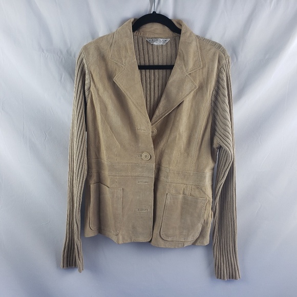 Uniform Women's Jacket - Picture 1 of 5